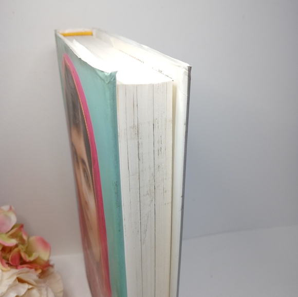 I Am Malala Hardcover Book. Malala Yousafzai Biography Book by Christina Lamb. - Picture 7 of 14